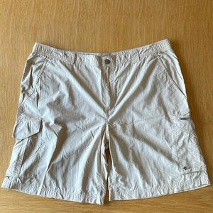 Men’s Columbia Omni-Shade Nylon cargo Shorts